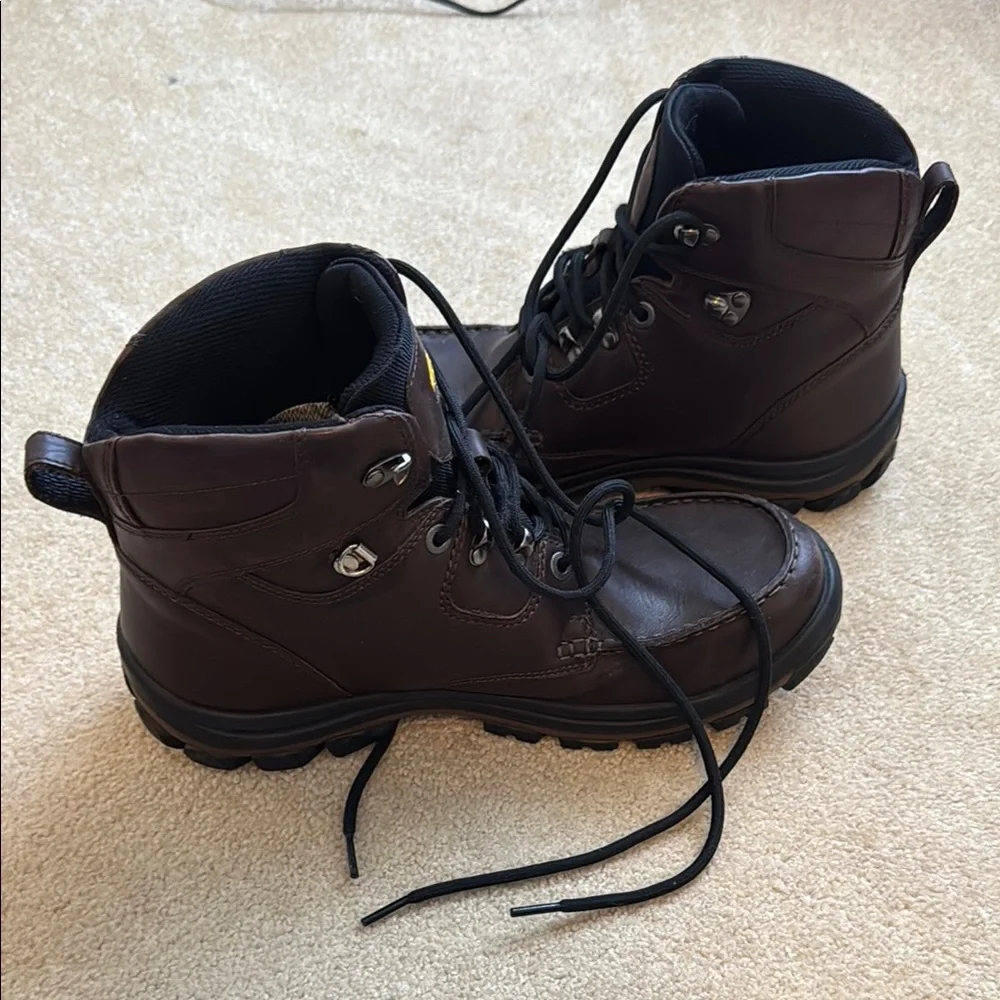 Keen Brown Leather Boots with Sturdy Design - Picture 4 of 10